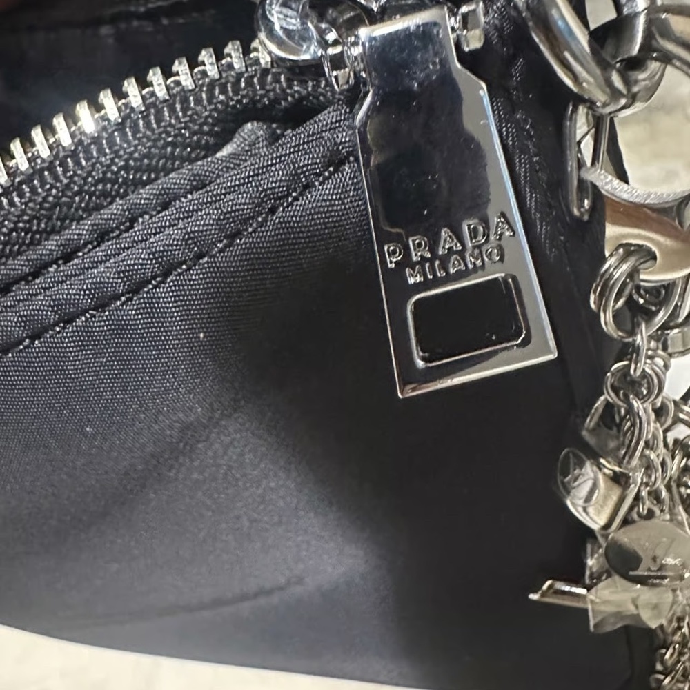 handbag - Picture 3 of 4